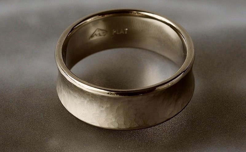 Platinum Ring 2111