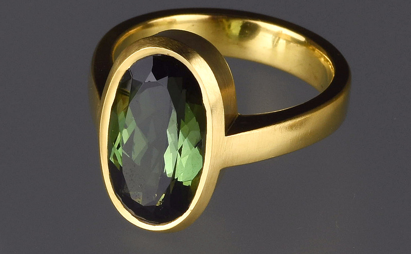 22ct Gold and Green Tourmaline Ring 3306 22ct Gold and Green Tourmaline Ring 3306